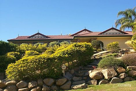 21 Oakmont Cres, Albany Creek, QLD 4035