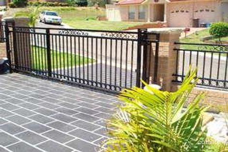 Property photo of 10 Pontville Close West Hoxton NSW 2171