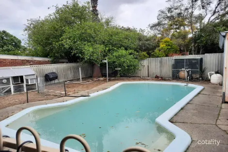 42 BUTTERICK PL, GIRRAWHEEN, WA 6064