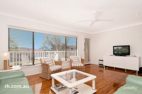 Property photo of 38 Nautilus Crescent St Huberts Island NSW 2257