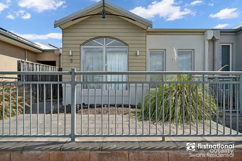 Property photo of 9 Powlett Link Ellenbrook WA 6069