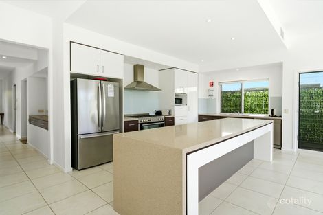 Property photo of 37 Harding Street Hendra QLD 4011