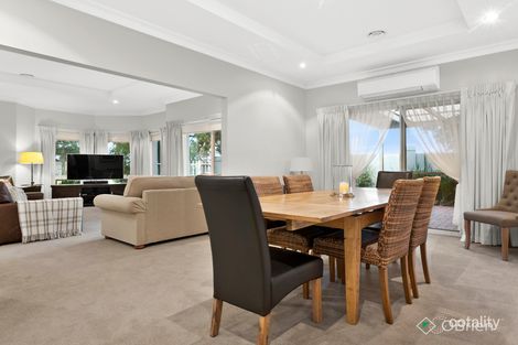 Property photo of 1/2 Waterloo Place Mornington VIC 3931