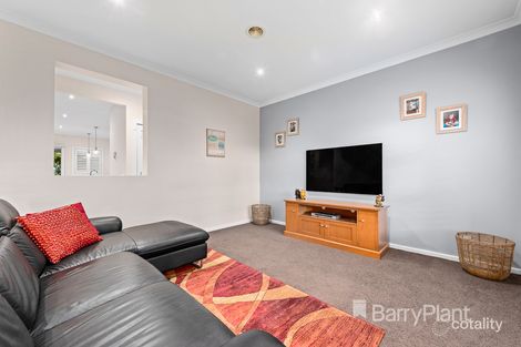 Property photo of 8 Arnot Court Croydon VIC 3136