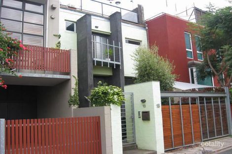 1b Neptune Lane, St Kilda, VIC 3182