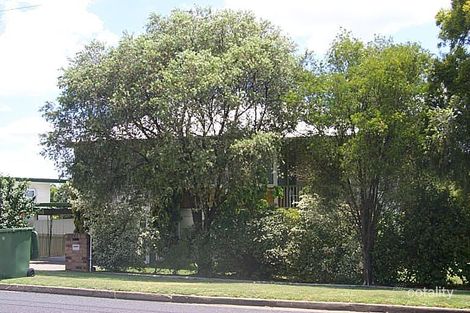 60 Dudleigh St, North Booval, QLD 4304