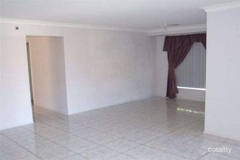 Property photo of 4 Pritchard Place Glenmore Park NSW 2745
