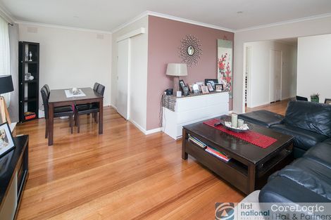 Property photo of 8 Correa Place Endeavour Hills VIC 3802