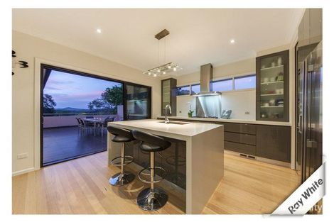 Property photo of 91 Stonehaven Crescent Deakin ACT 2600