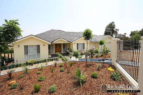 Property photo of 5 Ormond Court Jerrabomberra NSW 2619