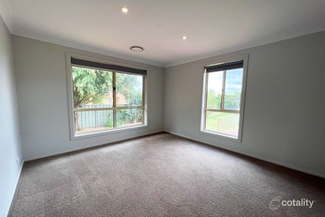 Property photo of 12 Christina Close Parkes NSW 2870