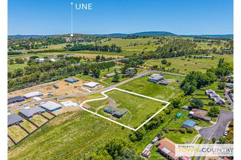 Property photo of 5 Harrison Place Armidale NSW 2350