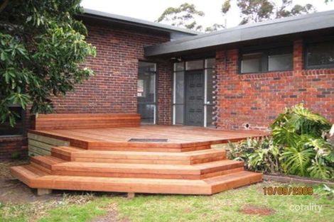 4 Derinya Dr, Frankston South, VIC 3199
