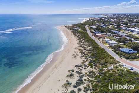 Property photo of 7 Seaview Place Wannanup WA 6210