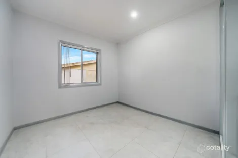 Property photo of 40 Kendee Street Sadleir NSW 2168
