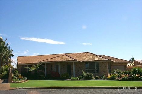 10 Placid Ct, Avenell Heights, QLD 4670