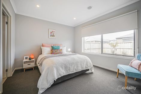 Property photo of 41 Franklin Road Mount Duneed VIC 3217