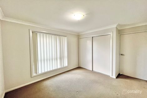 Property photo of 2/11 Windermere Road Lochinvar NSW 2321