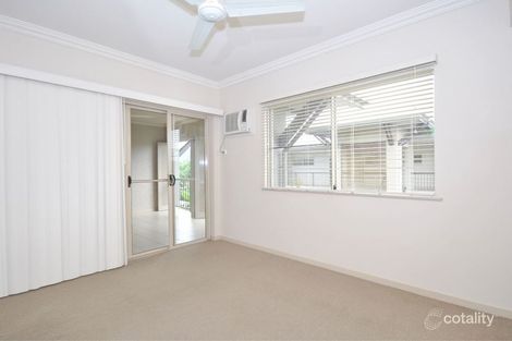 Property photo of 318/2-8 Centenary Close Manoora QLD 4870