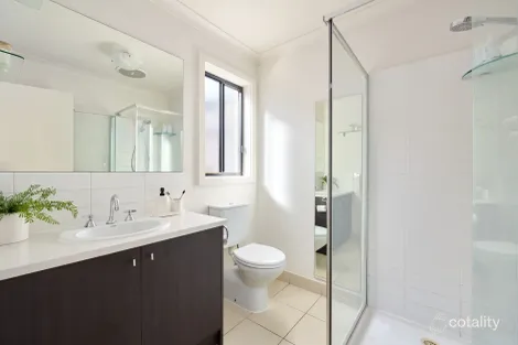 Property photo of 6 Ella Paige Place Carrum Downs VIC 3201