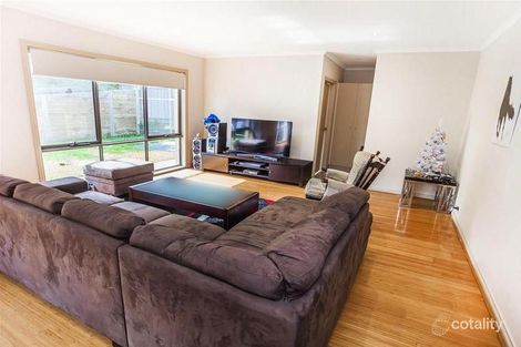 Property photo of 17 Sienna Court Roxburgh Park VIC 3064