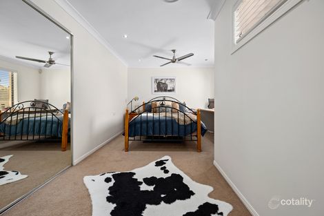 Property photo of 7 Portreeves Place Arundel QLD 4214