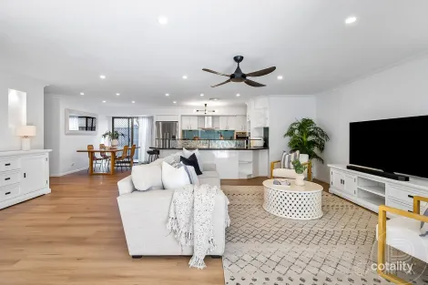 Property photo of 10 Rosella Street Parrearra QLD 4575