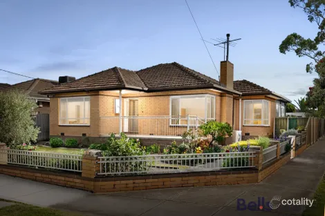 256 Furlong Rd, St Albans, VIC 3021