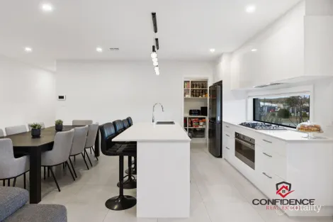 Property photo of 33 Marjorie Matthews Street Taylor ACT 2913