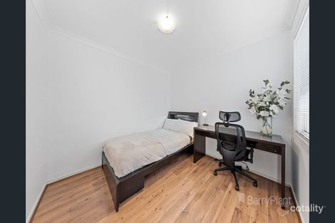 Property photo of 26 Wattle Avenue Kings Park VIC 3021