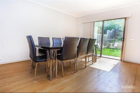 Property photo of 17 Sienna Court Roxburgh Park VIC 3064