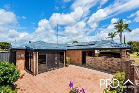 17 Tekapo St, Broadbeach Waters, QLD 4218