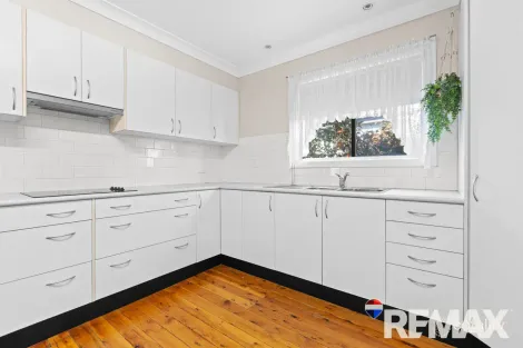 Property photo of 1 Cross Street Junee NSW 2663