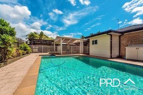 Property photo of 17 Tekapo Street Broadbeach Waters QLD 4218