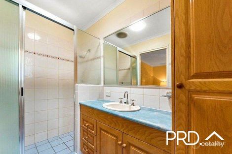 Property photo of 17 Tekapo Street Broadbeach Waters QLD 4218