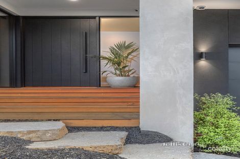 Property photo of 15 Locksley Road Chirnside Park VIC 3116