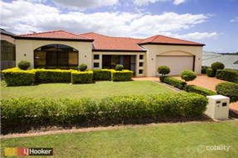 26 Bauple St, Albany Creek, QLD 4035