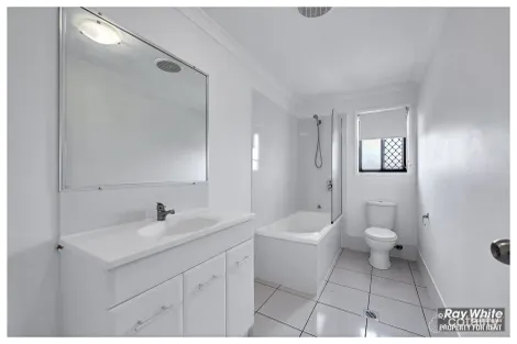 Property photo of 70 Temora Street Gracemere QLD 4702