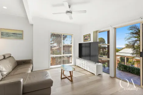 Property photo of 10/738-744 Lawrence Hargrave Drive Coledale NSW 2515