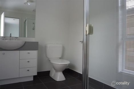 Property photo of 8 Central Avenue Pakenham VIC 3810