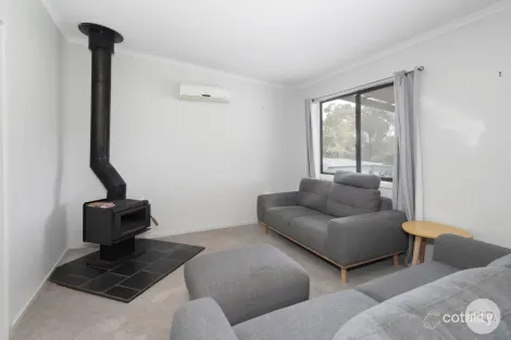 Property photo of 32 Young Street Linton VIC 3360