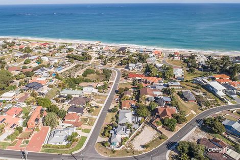 Property photo of 1A Fraser Road Quinns Rocks WA 6030