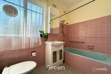 Property photo of 1/2 Maxim Street West Ryde NSW 2114