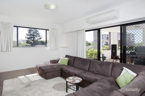 Property photo of 15/37 Playfield Street Chermside QLD 4032