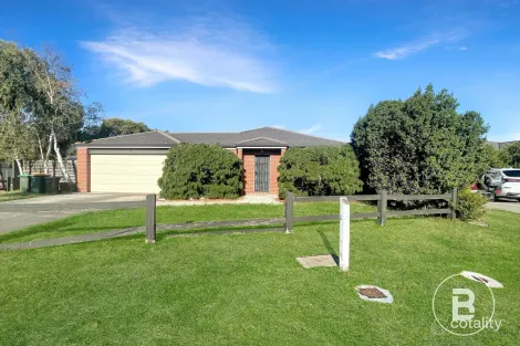35 Lawrie Dr, Alfredton, VIC 3350