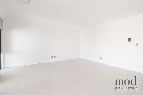 Property photo of 25 Sunridge Close Caversham WA 6055