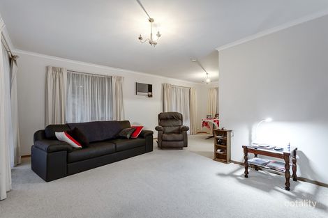 Property photo of 1/162-164 Railway Avenue Ringwood East VIC 3135