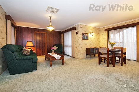 Property photo of 18 Meadowgate Drive Chirnside Park VIC 3116