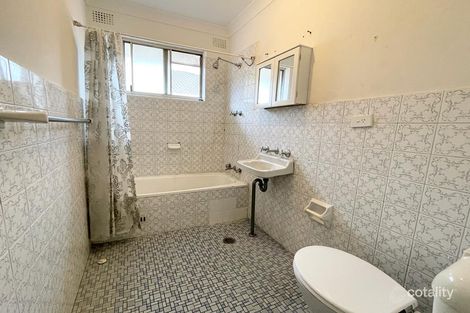 11/62 Broomfield St, Cabramatta, NSW 2166