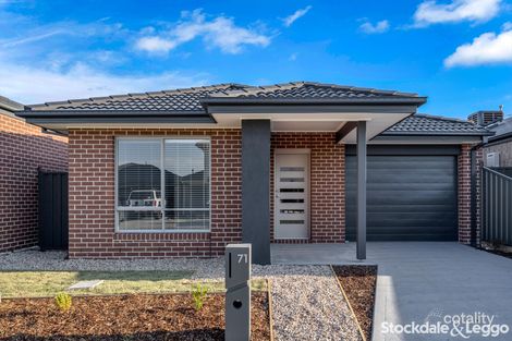 71 Molesworth Cres, Donnybrook, VIC 3064